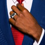 14k White Gold IBGoodman Men's East-West Oval Onyx Complete Ring - Image 4